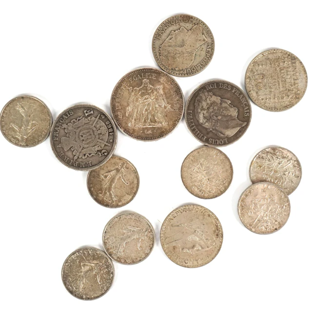 Ensemble de 13 monnaies en argent