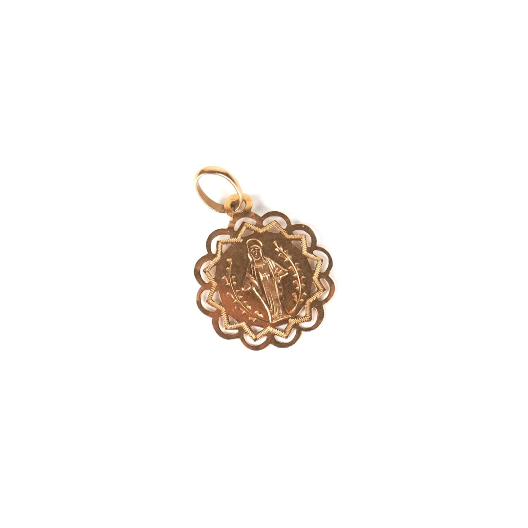 Médaille ajourée en or jaune 18K (750/oo)