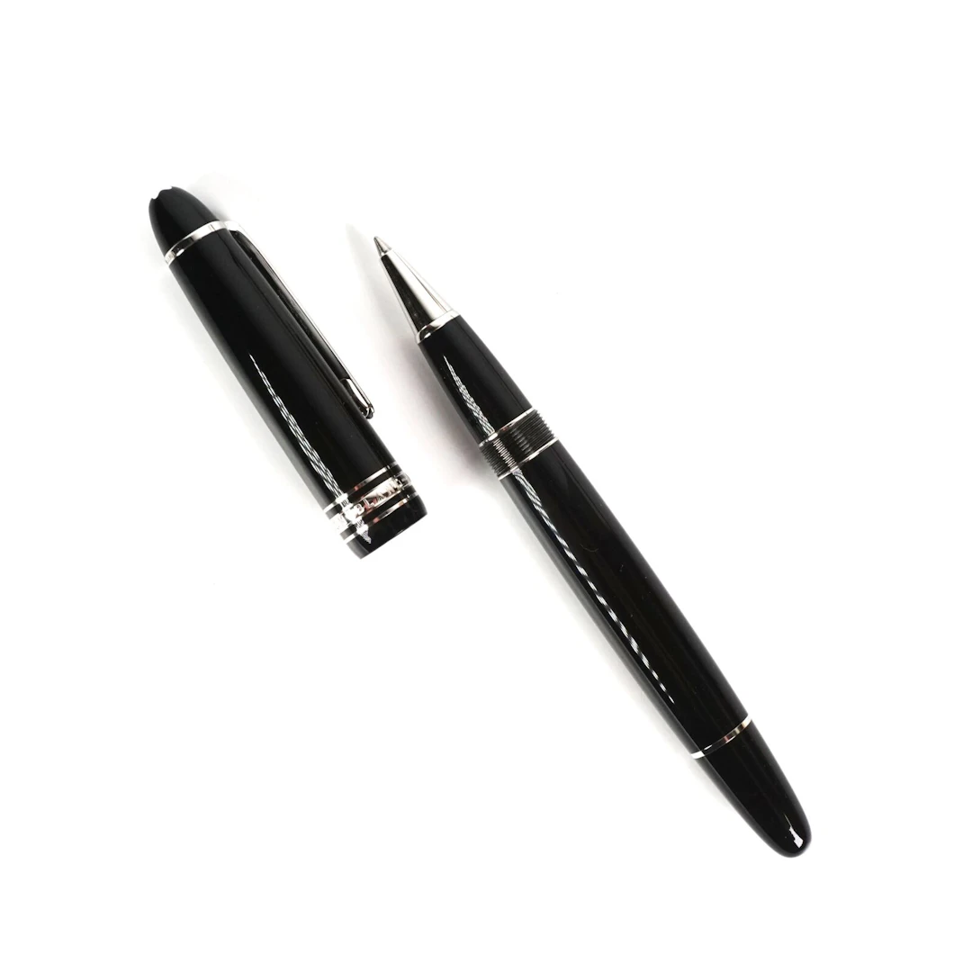 MONTBLANC : Stylo bille modèle "Meisterstück"