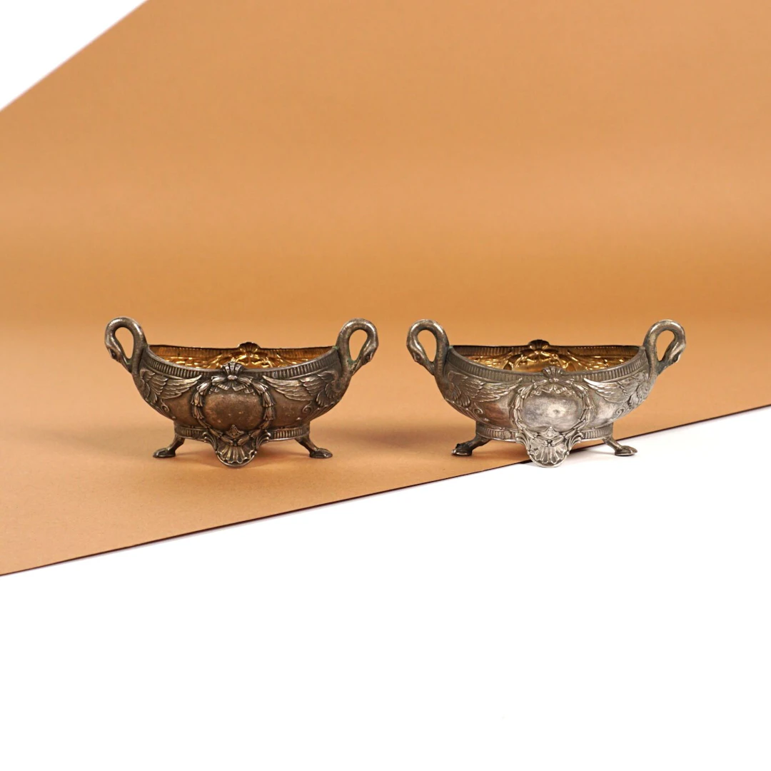 Paire de salerons en argent