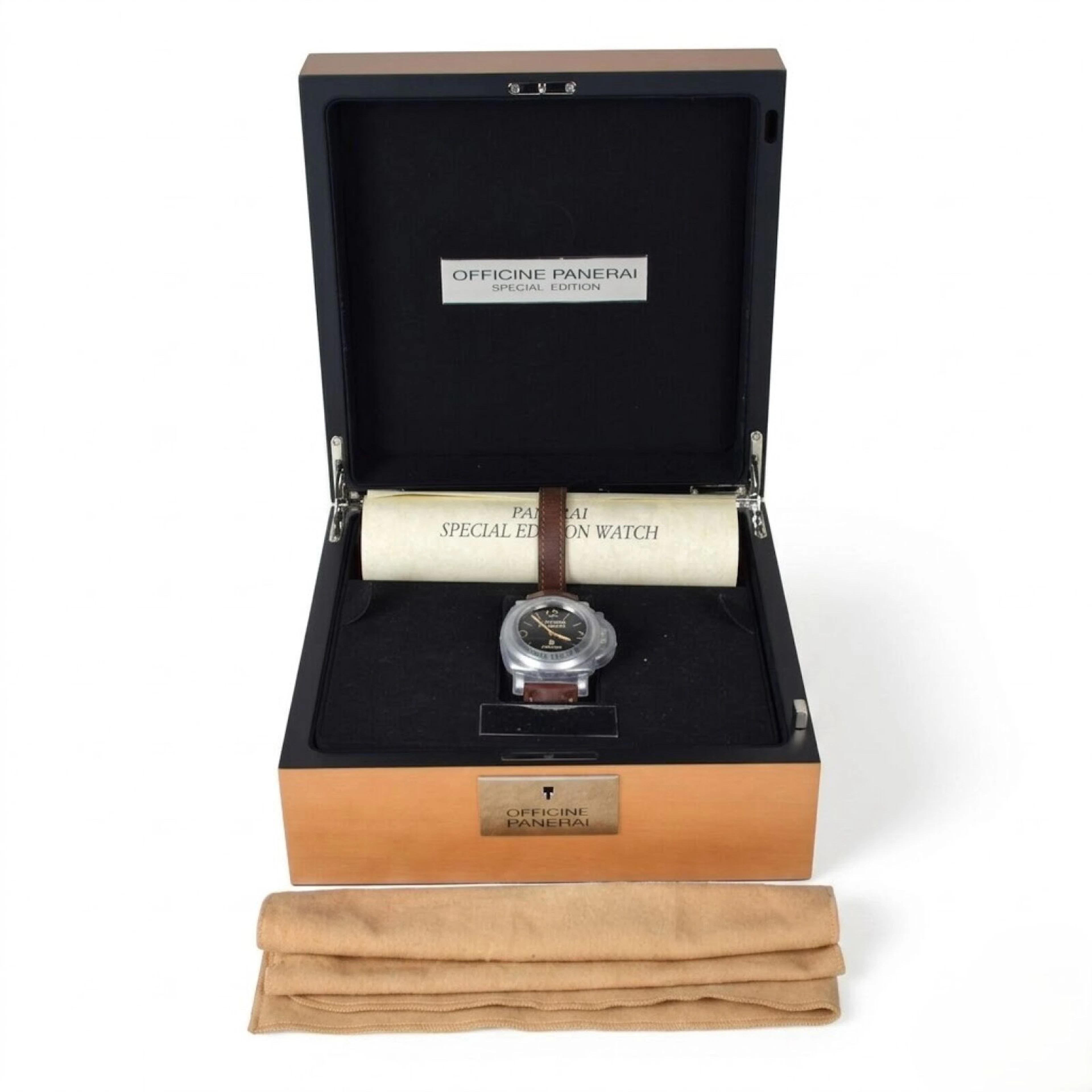 PANERAI FIRENZE PAM972 N°69/72 : Montre-bracelet en acier