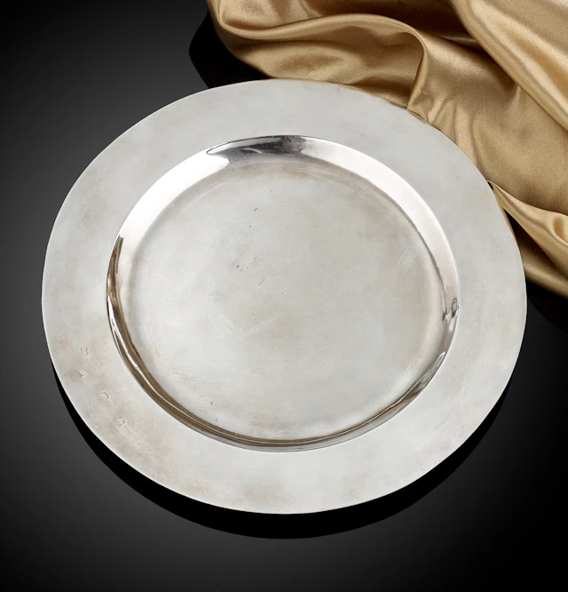 An early English silver Plate from the reign of James I
