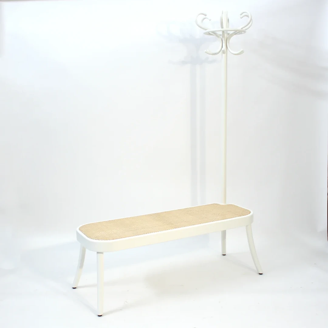 Front, Coat Rack Bench, Gebrüder Thonet, 2015