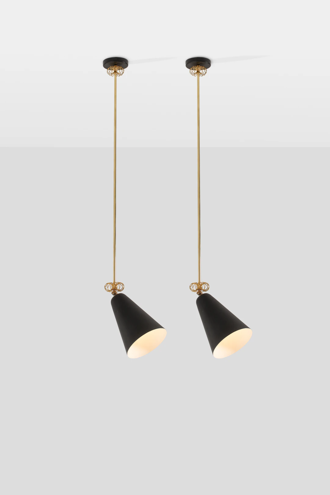 xx Paavo Tynell (1890-1973) Pair of pendant lights