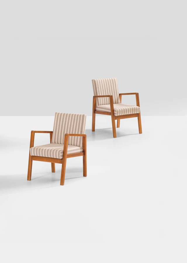 xx Alvar Aalto (1898-1976) Pair of armchairs, model no. 54