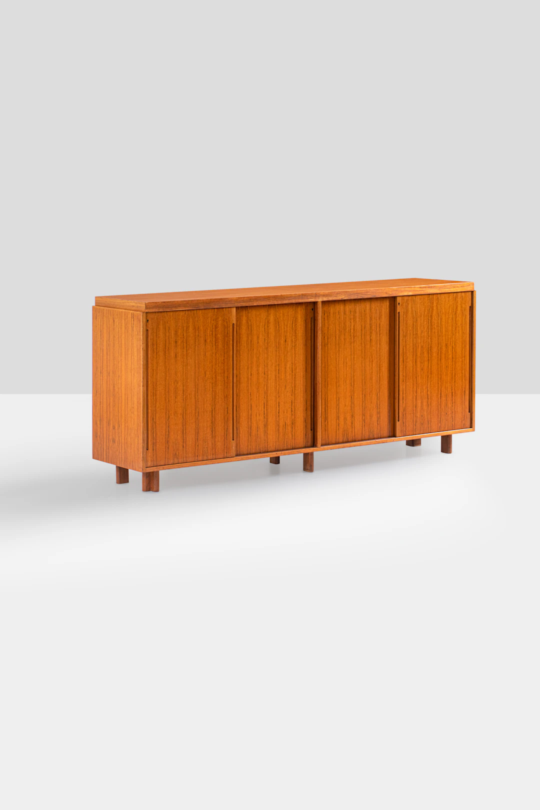 xx Alvar Aalto (1898-1976) Sideboard