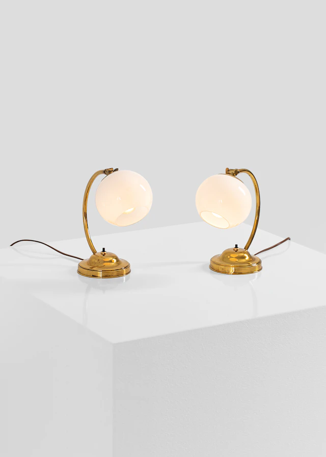xx Itsu (Edited by, 20th c.) Pair of table lamps, model EV-51
