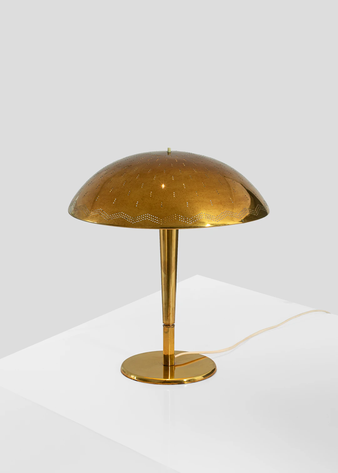 xx Paavo Tynell (1890-1973) Table lamp, model no. 5061, 'Umbrella'
