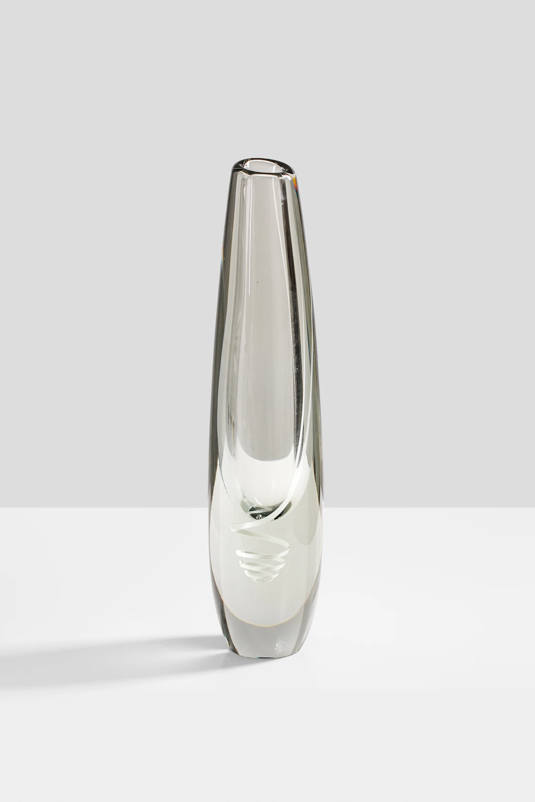 xx Gunnel Nyman (1909-1948) Vase, 'Serpantiini' model