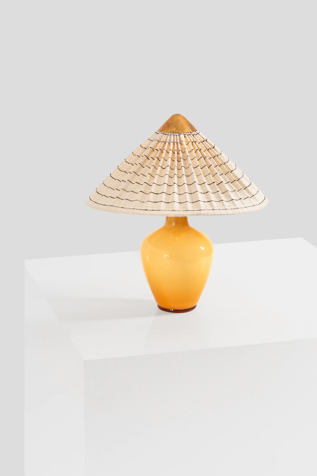 xx Gunnel Nyman (1909-1948) Table lamp