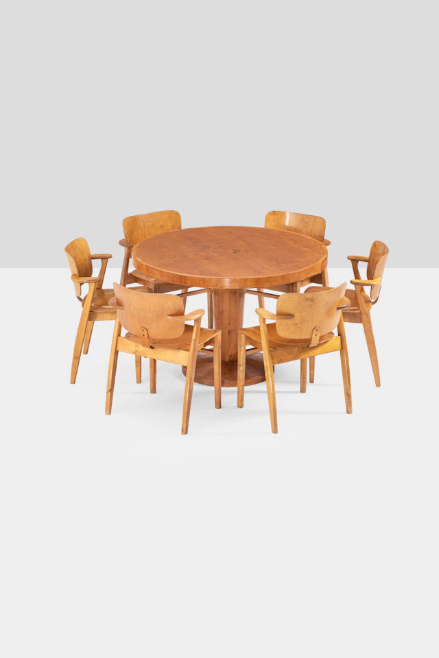 xx Ilmari Tapiovaara (1914-1999) Set with table and six chairs, 'Domus' model