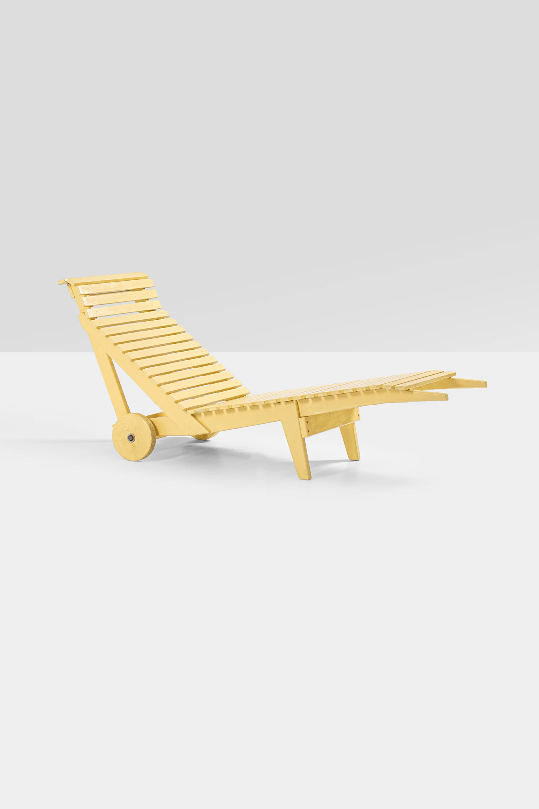 xx Alvar Aalto (1898-1976) Chaise longue