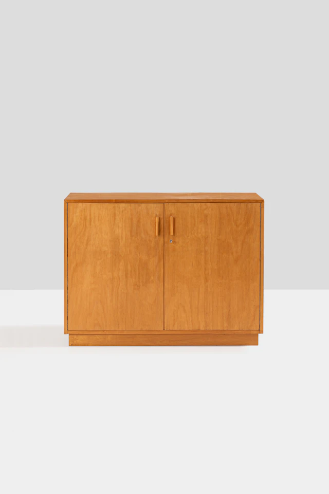 xx Alvar Aalto (1898-1976) Cabinet