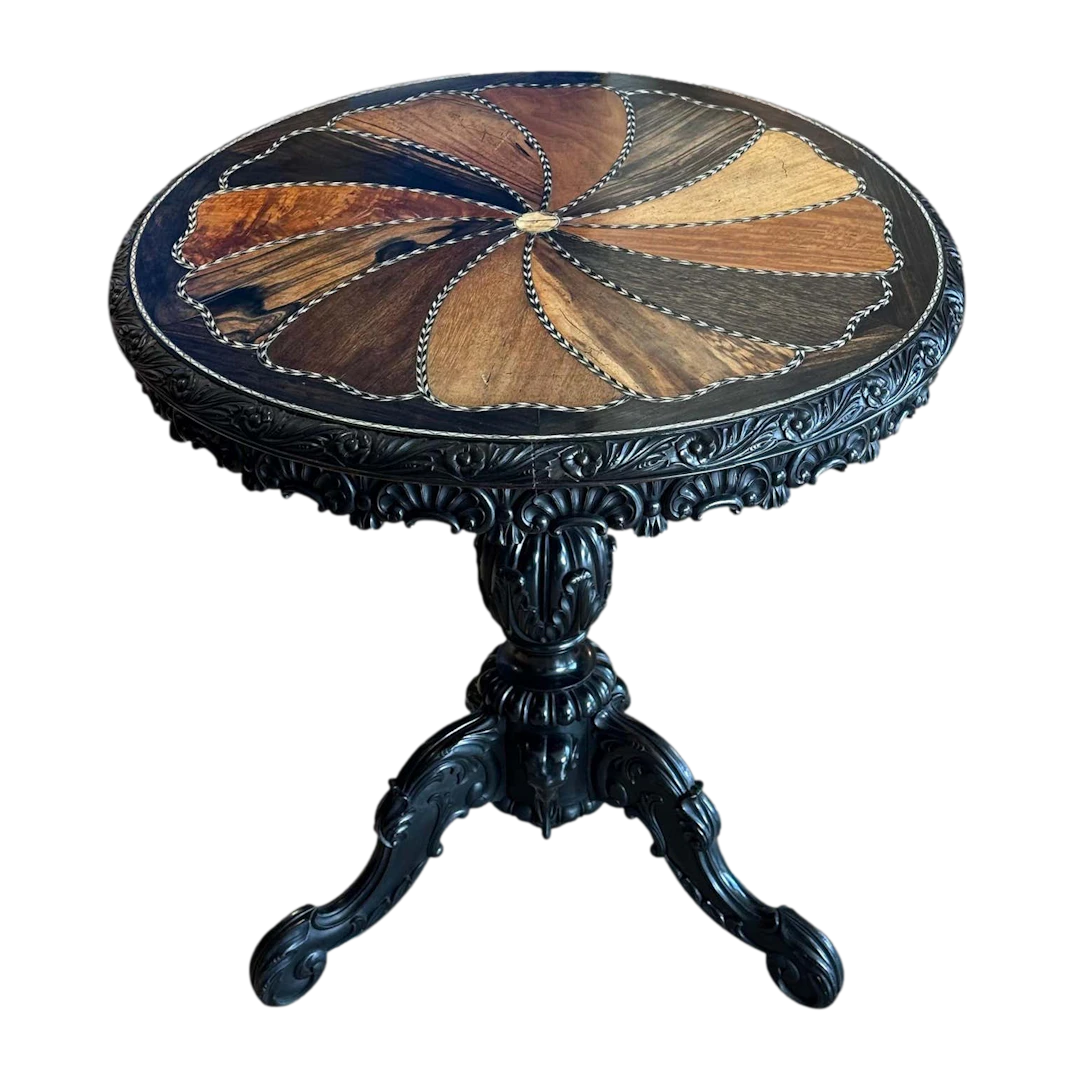 Fine Ceylonese Early-19th Century Specimen Wood Table