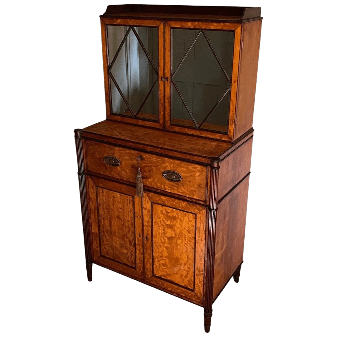 Fine Gillows George III period satinwood secretaire cabinet