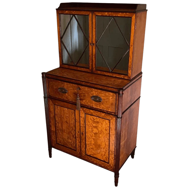 Fine Gillows George III period satinwood secretaire cabinet