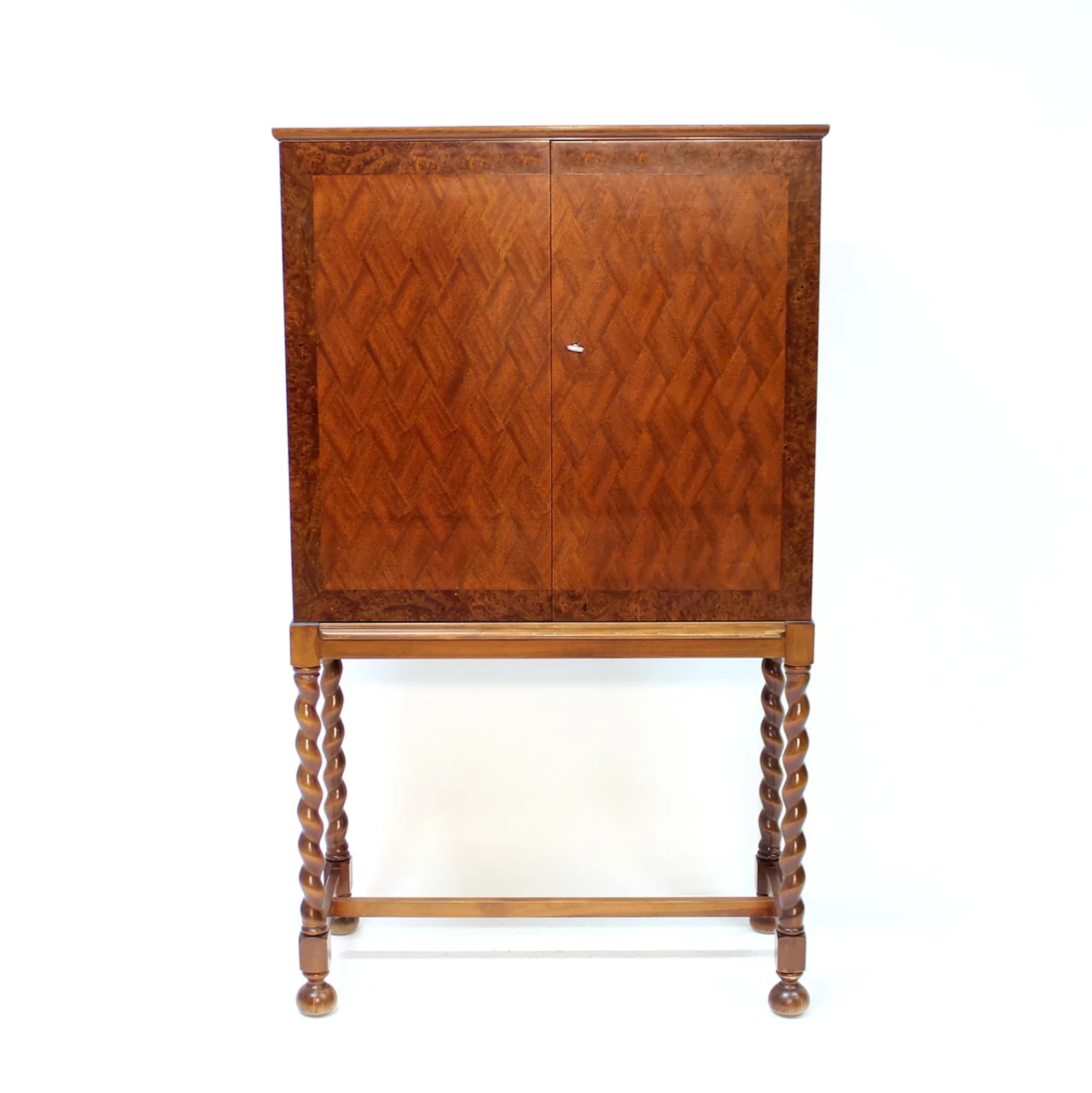 Swedish Modern bar cabinet in Mahogany and root veneer, 1940s