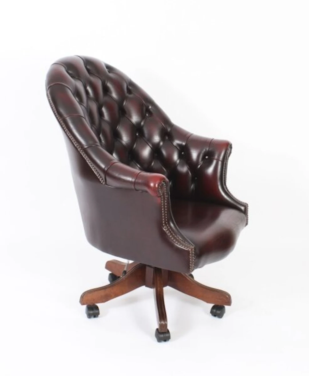 Vintage English Hand Made Leather Directors Desk Chair 20th C