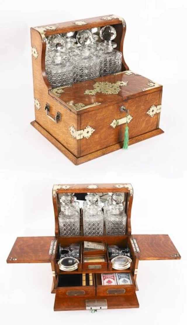 Antique 3 Decanter Golden Oak Tantalus Dry Bar Games Compendium 19th C
