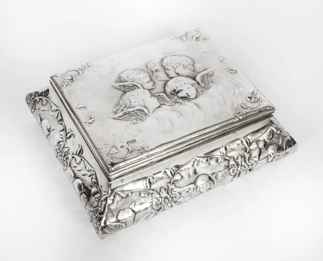 Antique Victorian Sterling Silver Casket by William Comyns & Sons 1898