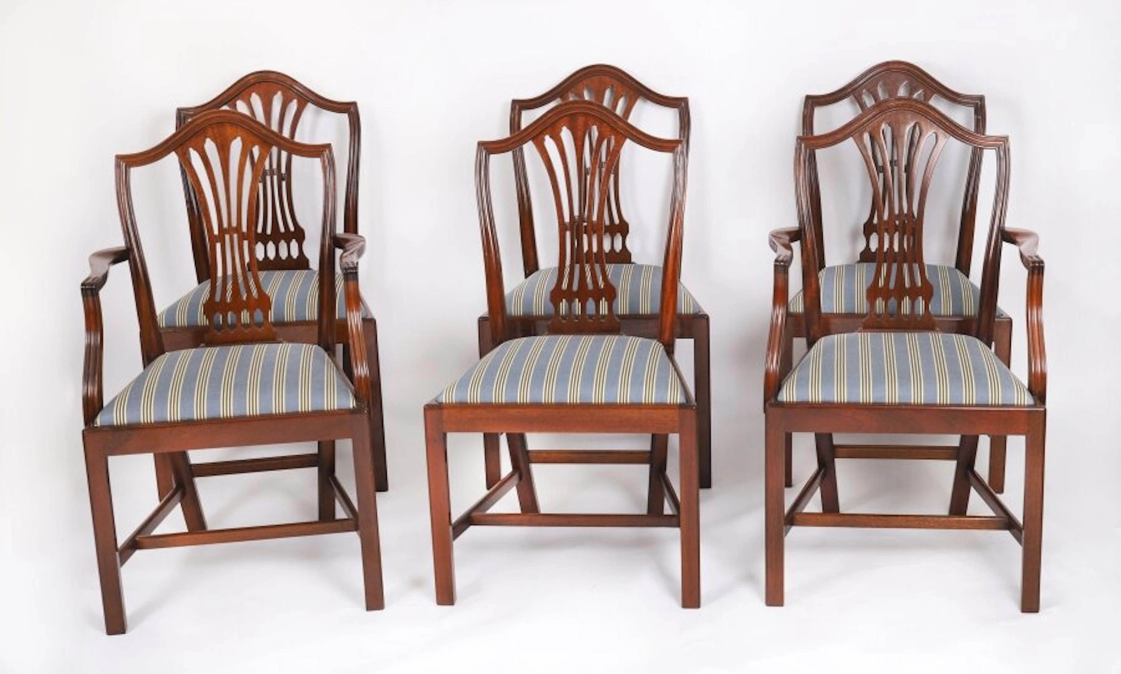 Vintage Set of 6 Chairs by William Tillman 20th Century