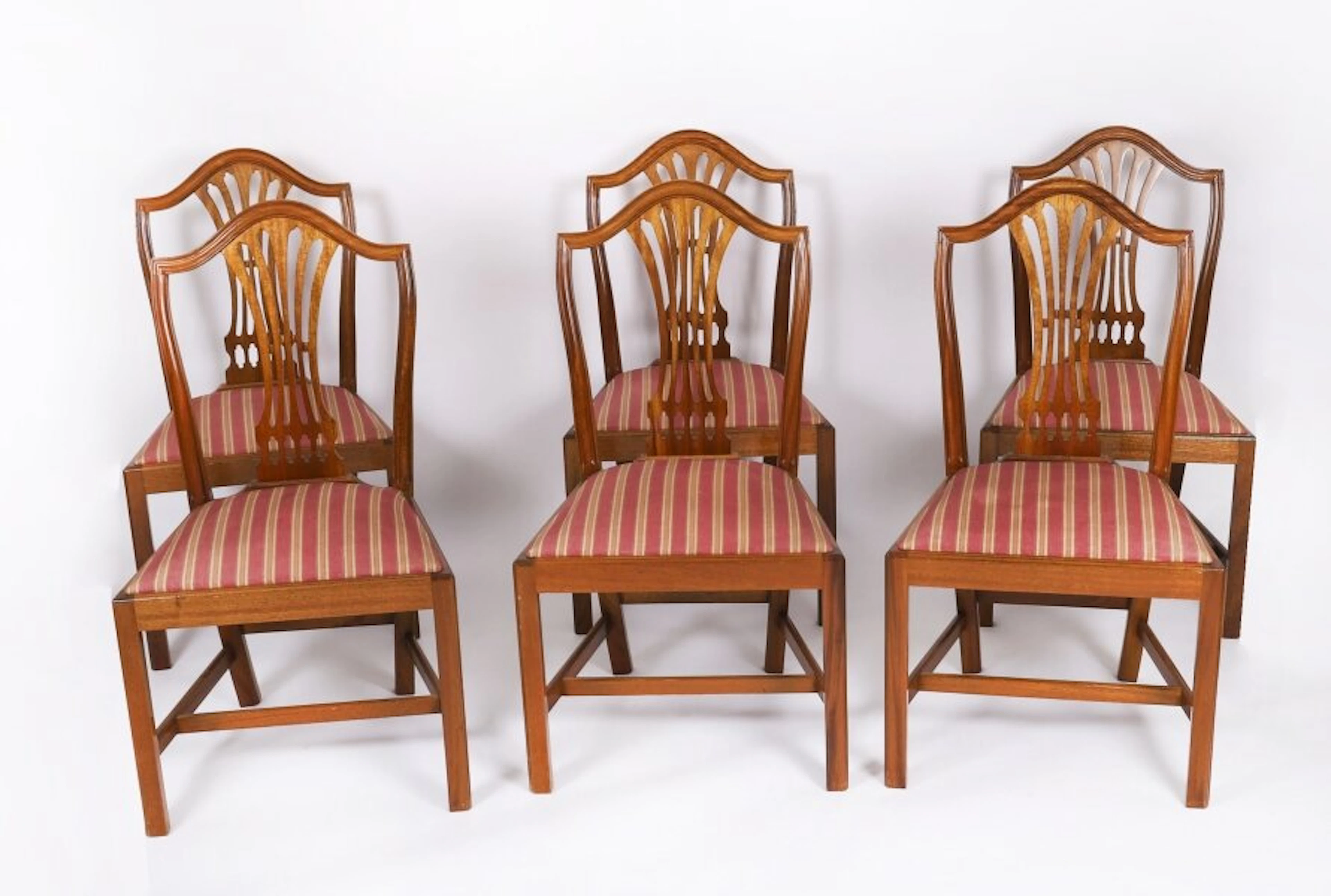 Vintage Set of Six Shield Back Mahogany Dining Chairs by William Tillman 20th C