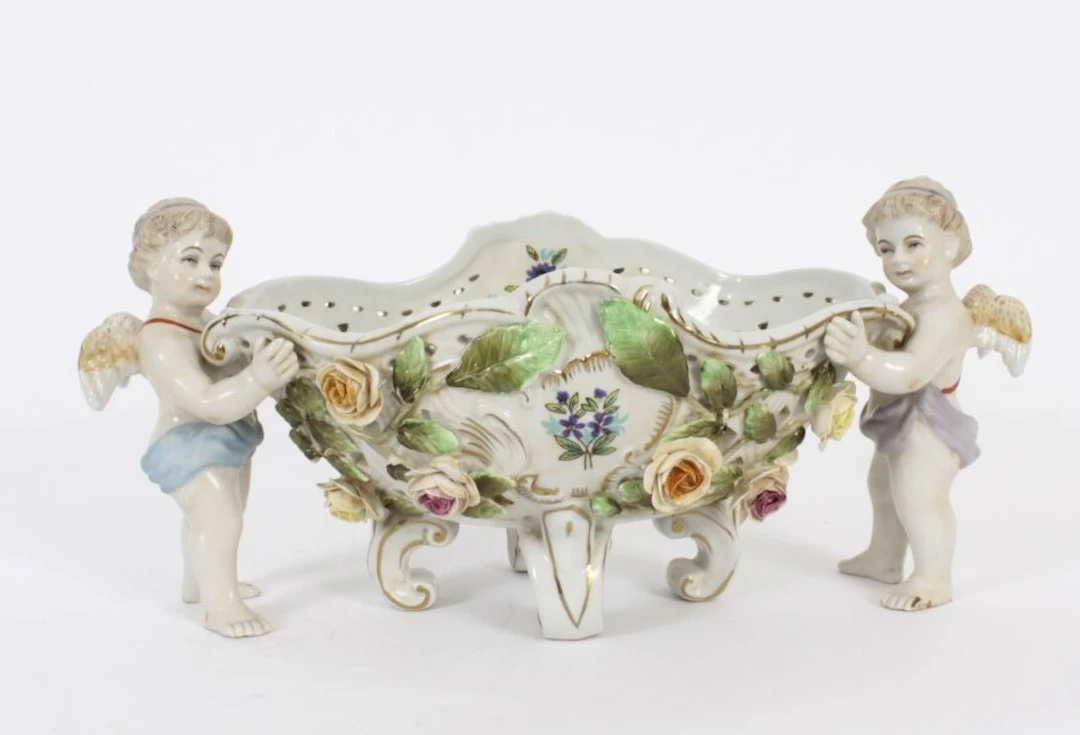 Vintage Dresden Style Porcelain Centre Piece 20th Century