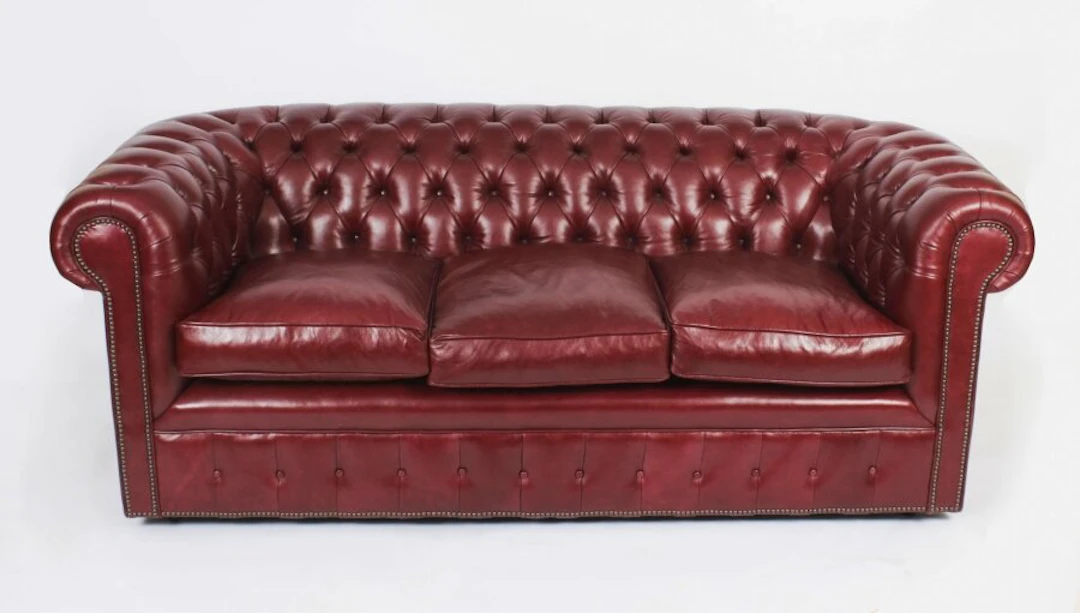 Bespoke Leather Button Backed Chesterfield Sofa Burgundy
