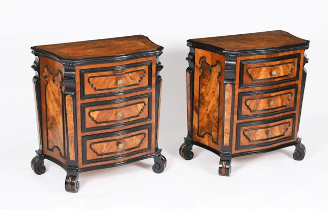 Antique Pair Italian Burr Walnut Serpentine Bedside Chests 18th C