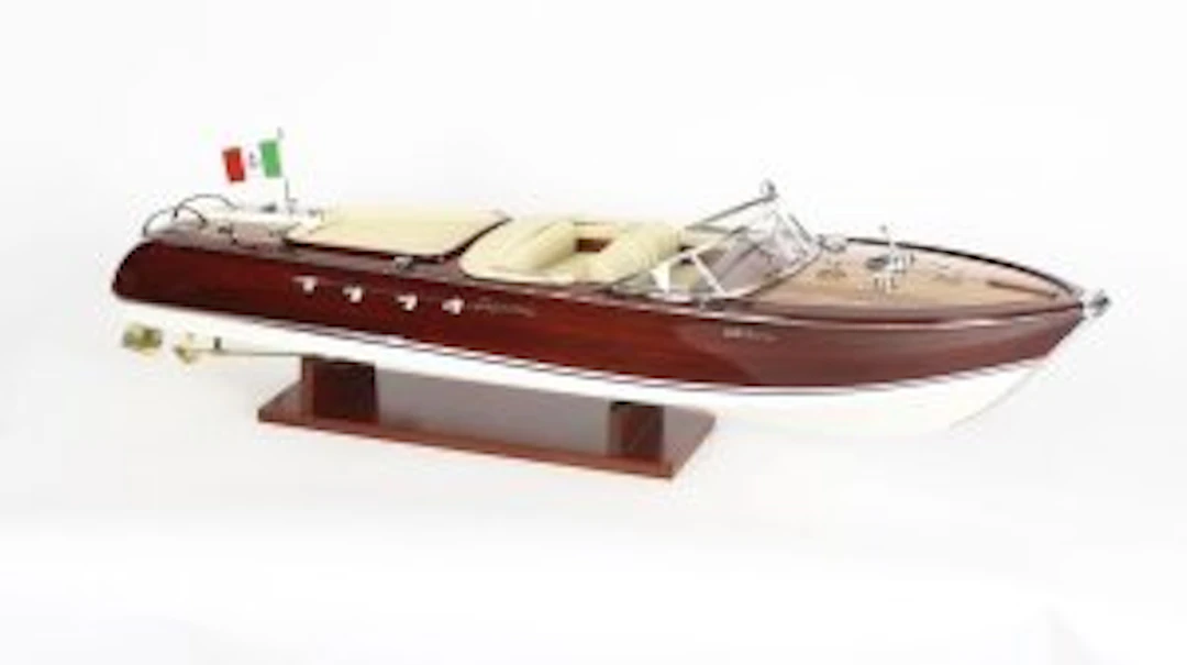 Vintage model of a Riva Aquarama Speedboat 3ft with Cream Interior 20th C