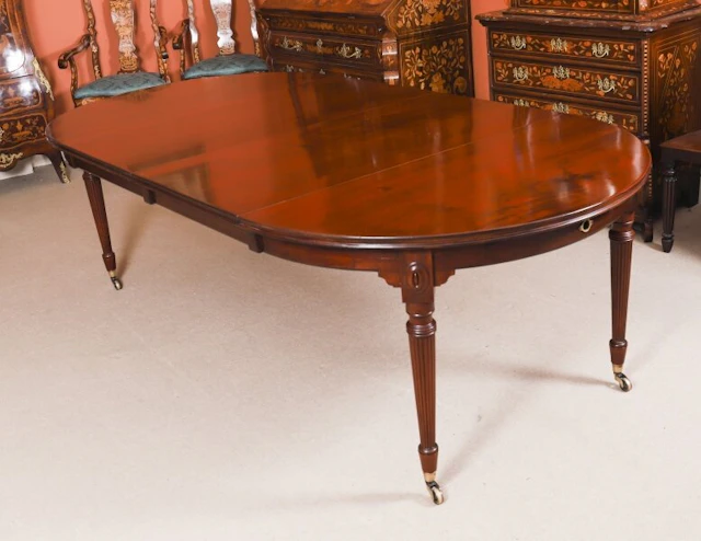 Antique Victorian Flame Mahogany Extending Dining Table by Selbat 19th C