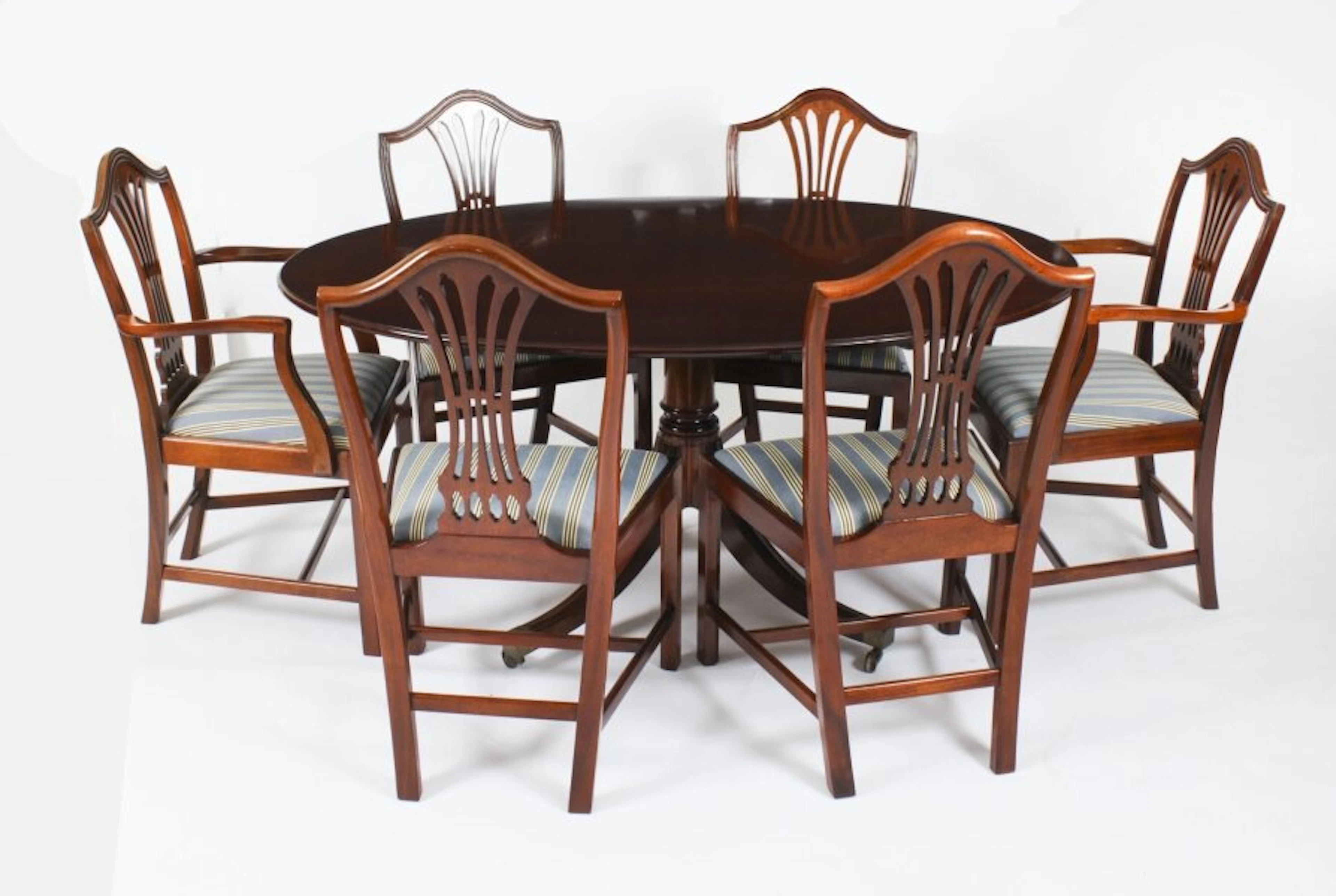 Vintage Oval Dining Table & 6 Chairs by William Tillman 20th Century