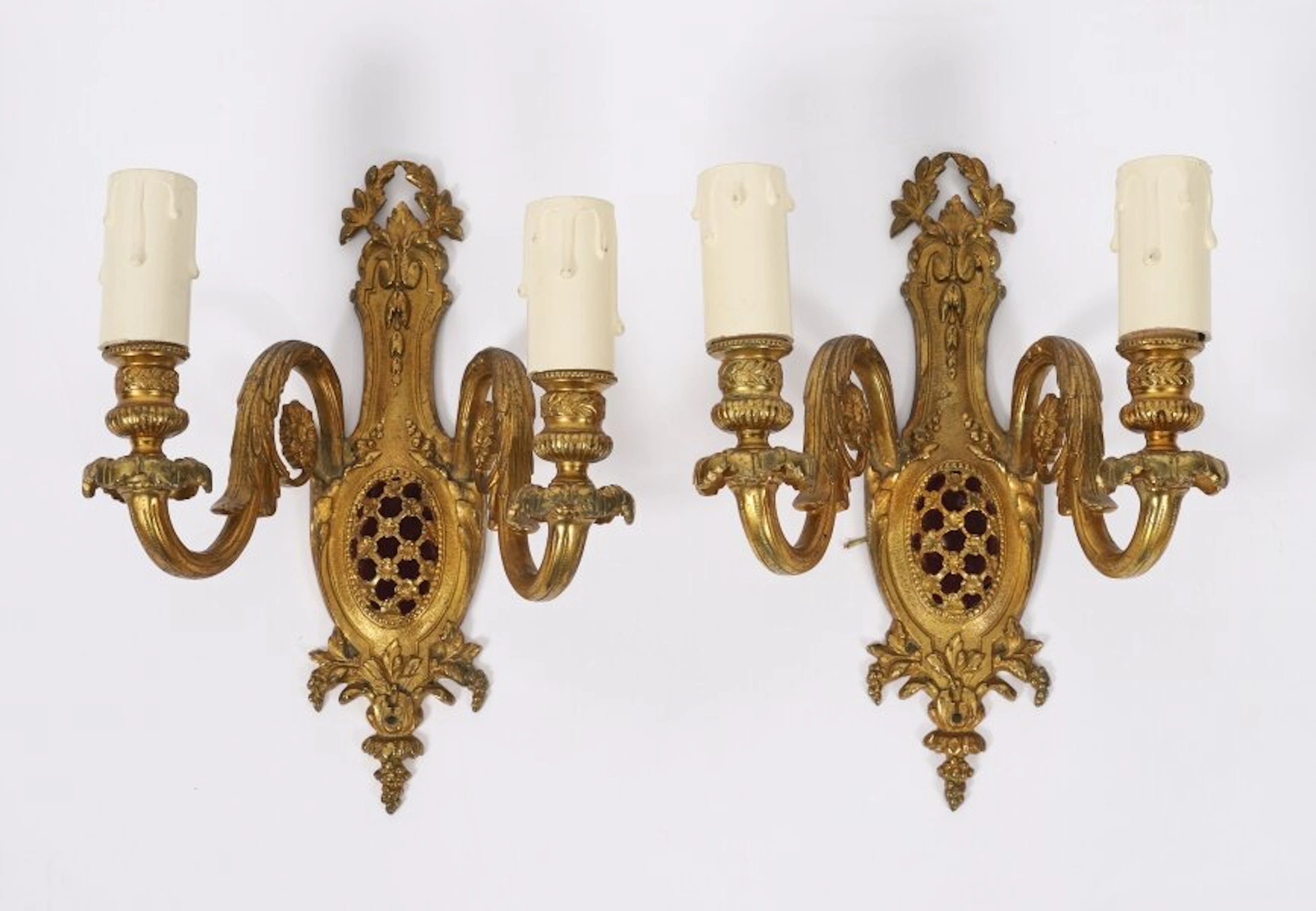 Antique Pair French Gilt BronzeOrmolu Wall Lights Appliques 19th century