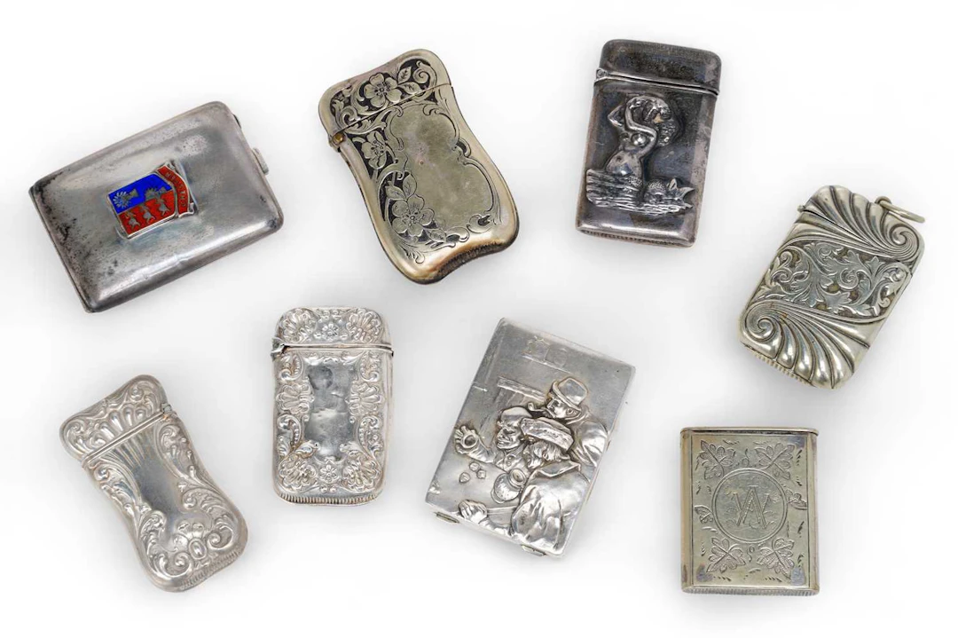 A COLLECTION OF 20TH CENTURY VESTA CASES