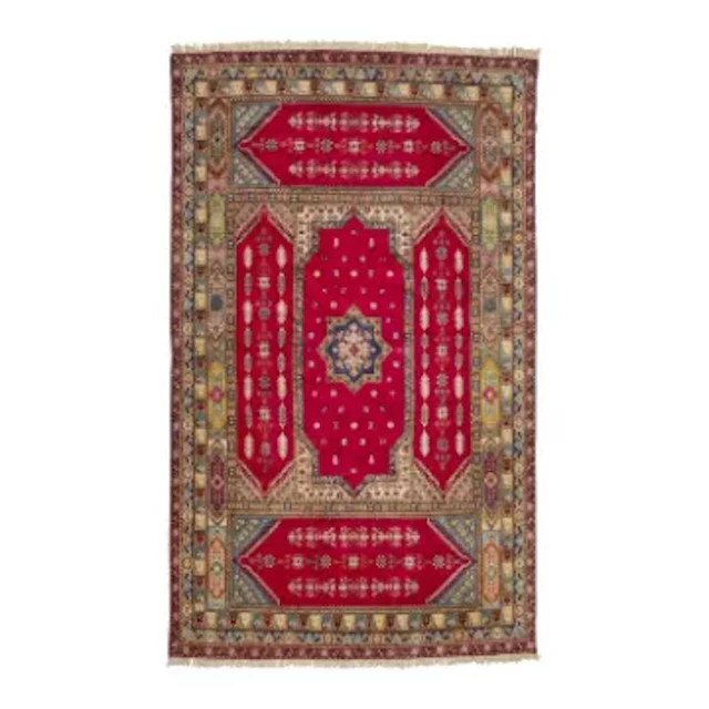 A TRICLINIUM CARPET
