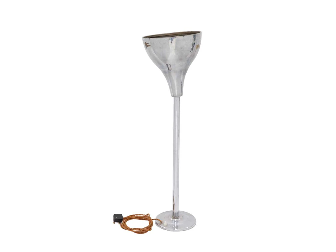 ATTRIBUTED TO ROBERT MALLET-STEVENS A FRENCH ART DECO CHROMED METAL UPLIGHTER