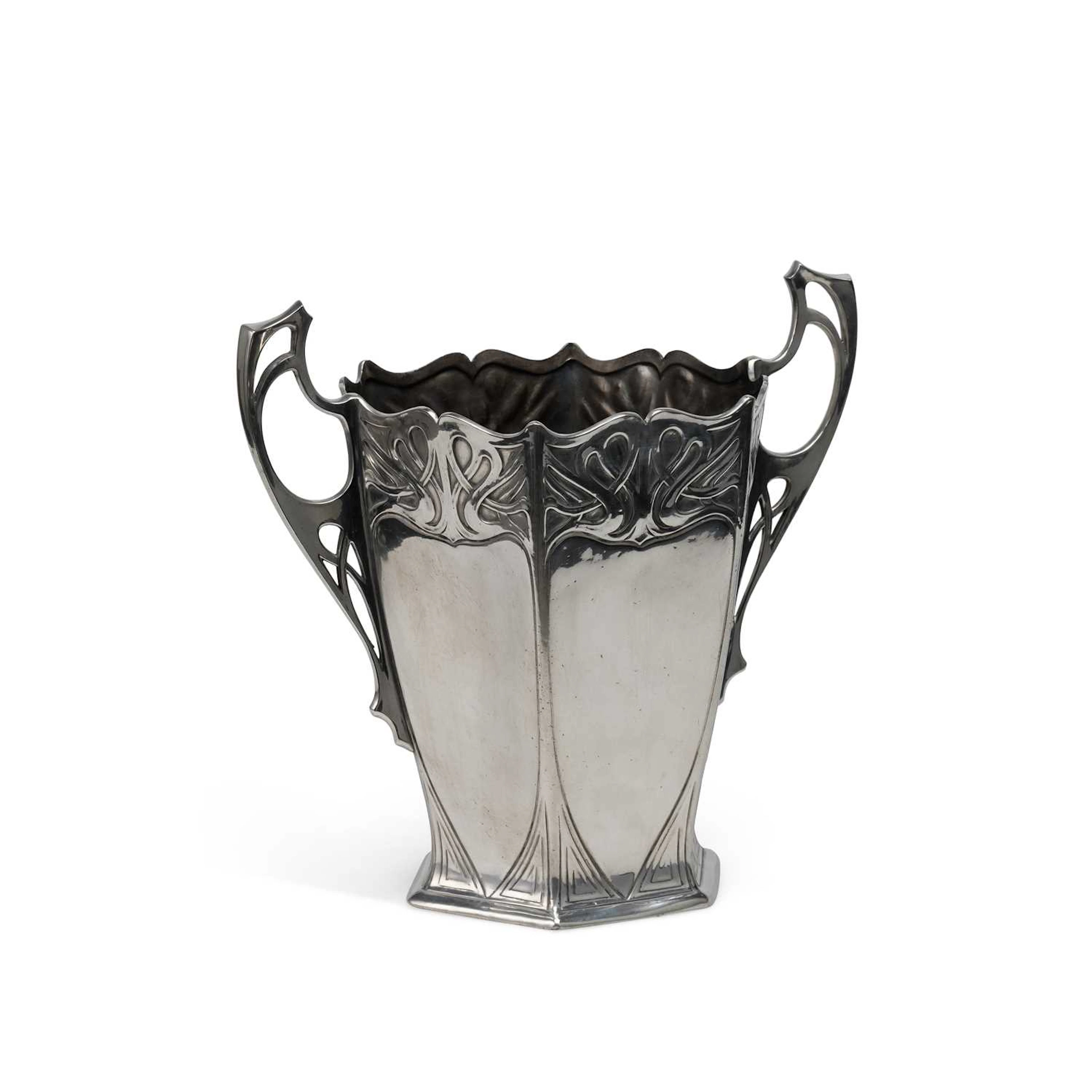 WMF (WÜRTTEMBERGISCHE METALLWARENFABRIK) AN ART NOUVEAU SILVER-PLATED