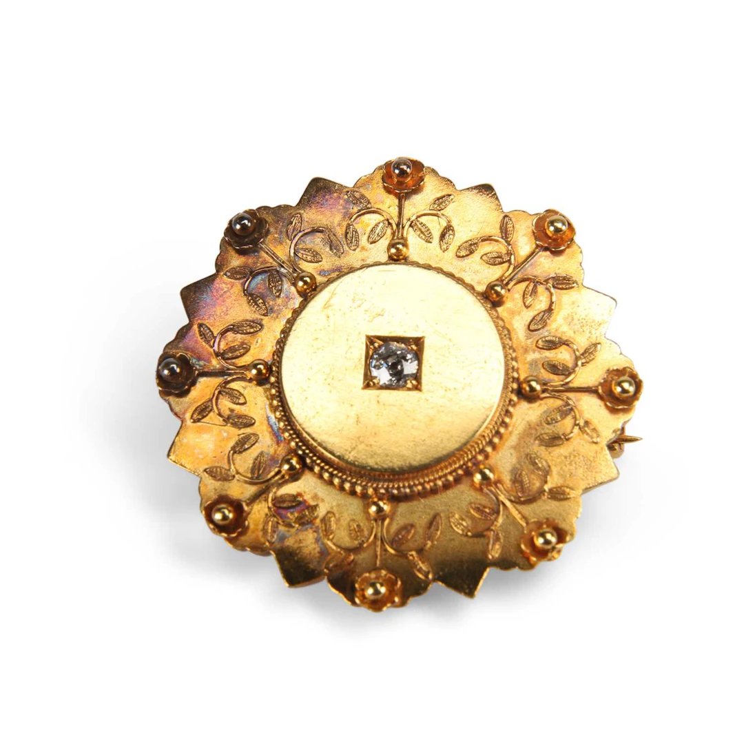A VICTORIAN ETRUSCAN REVIVAL DIAMOND LARGE PENDANT BROOCH