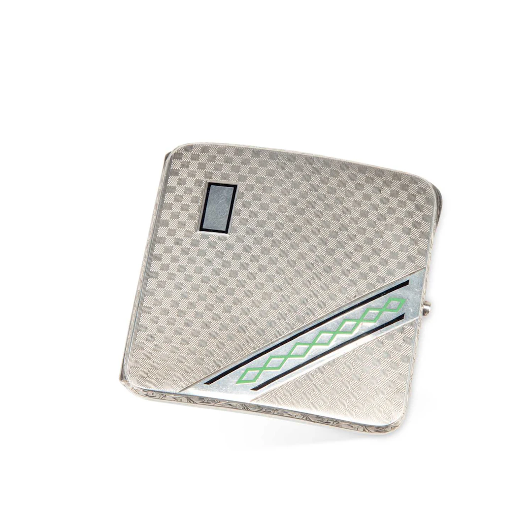 A GEORGE V SILVER AND ENAMEL CIGARETTE CASE