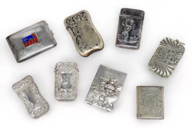 A COLLECTION OF 20TH CENTURY VESTA CASES