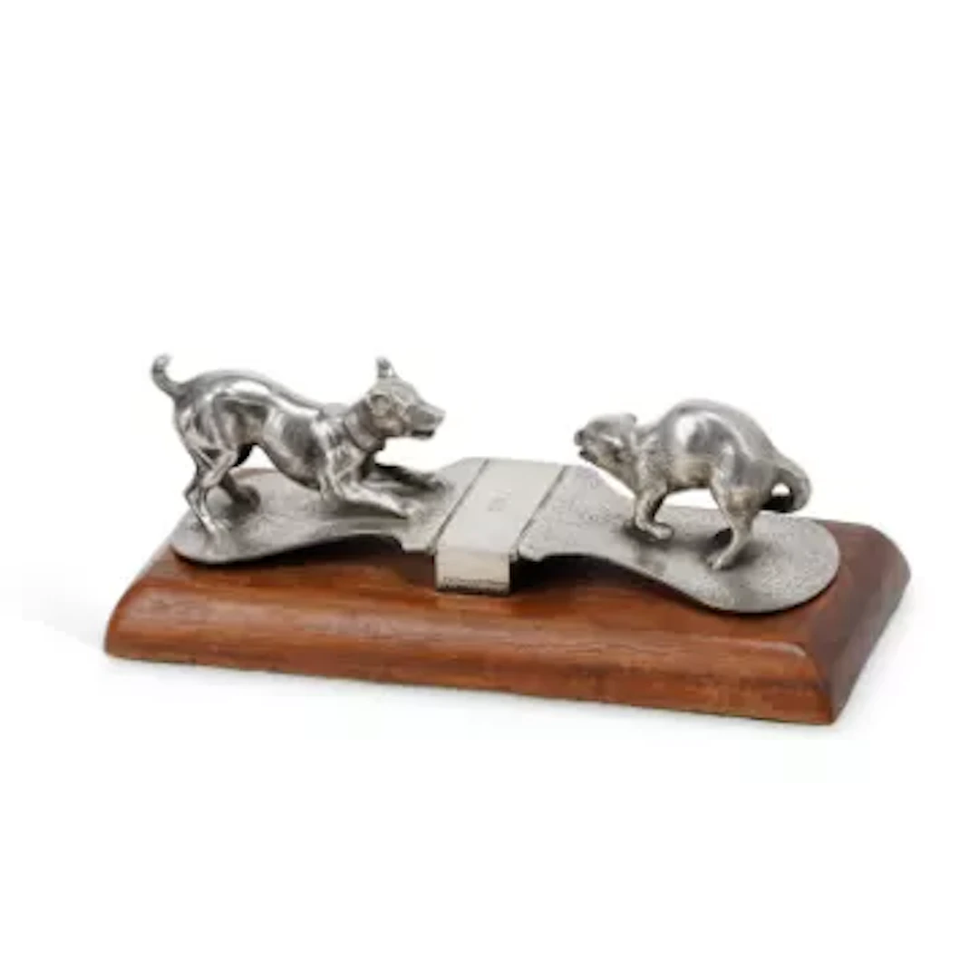 AN EDWARDIAN SILVER-MOUNTED NOVELTY DOUBLE LETTER CLIP