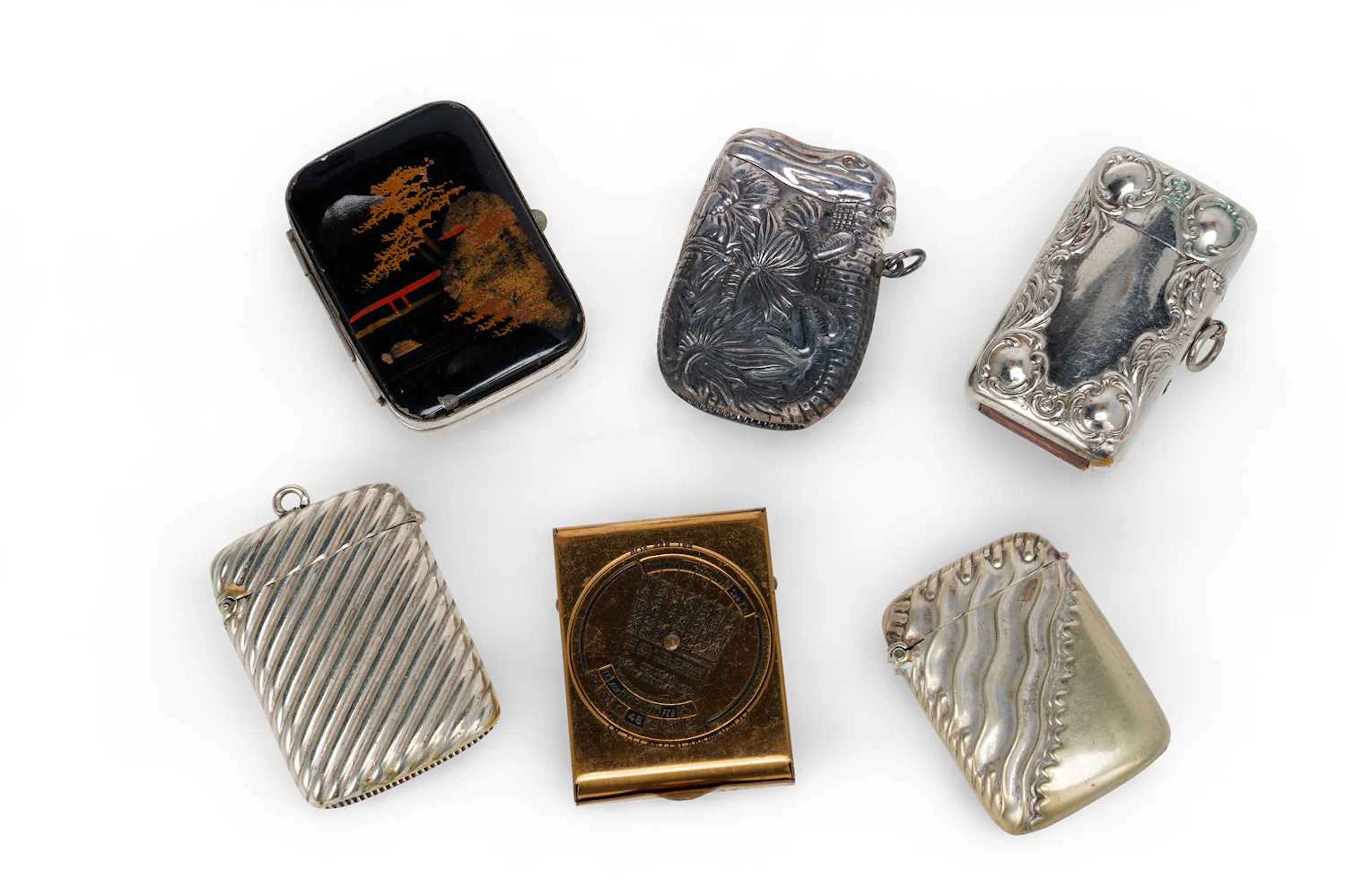 A COLLECTION OF 20TH CENTURY VESTA CASES