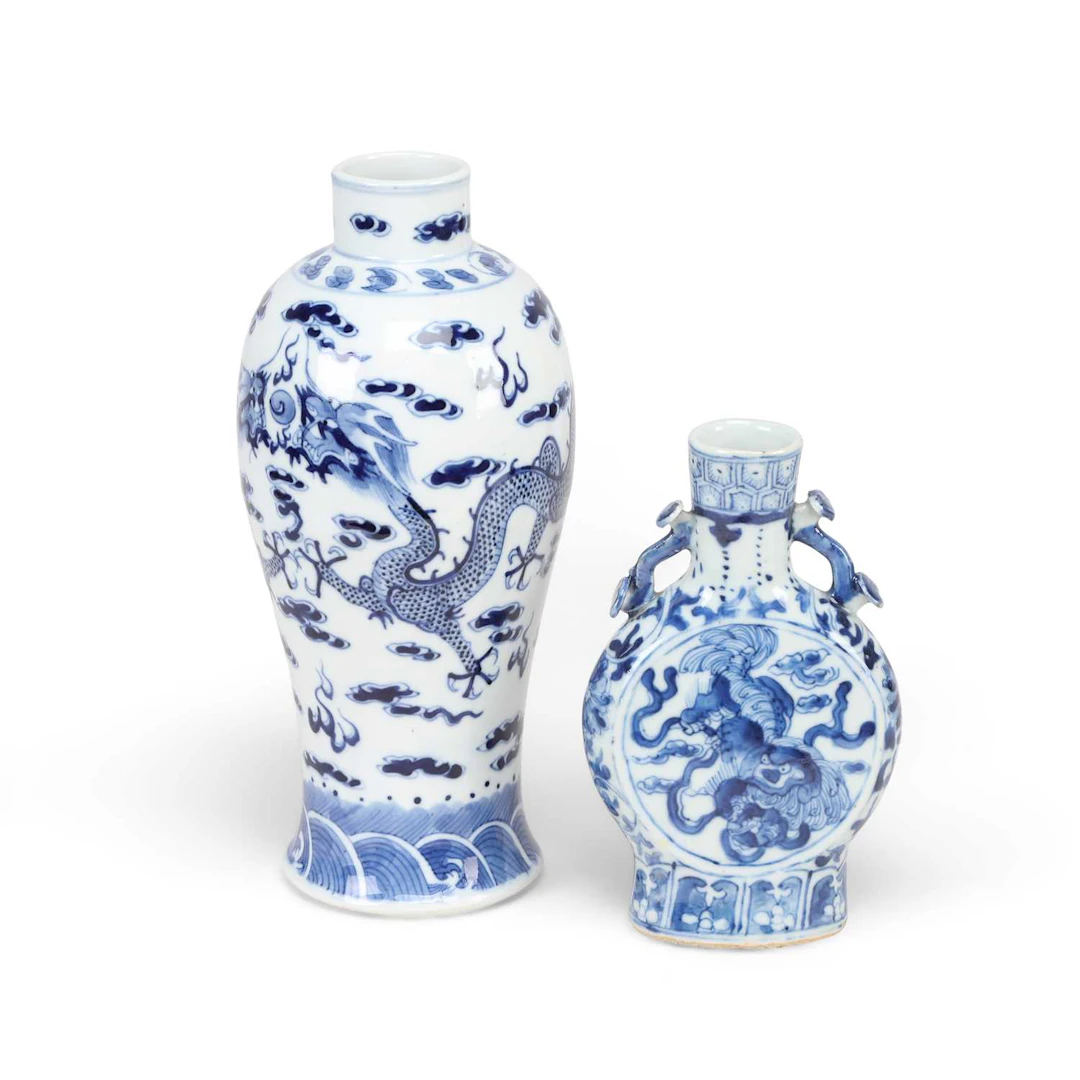 TWO CHINESE BLUE AND WHITE VASES