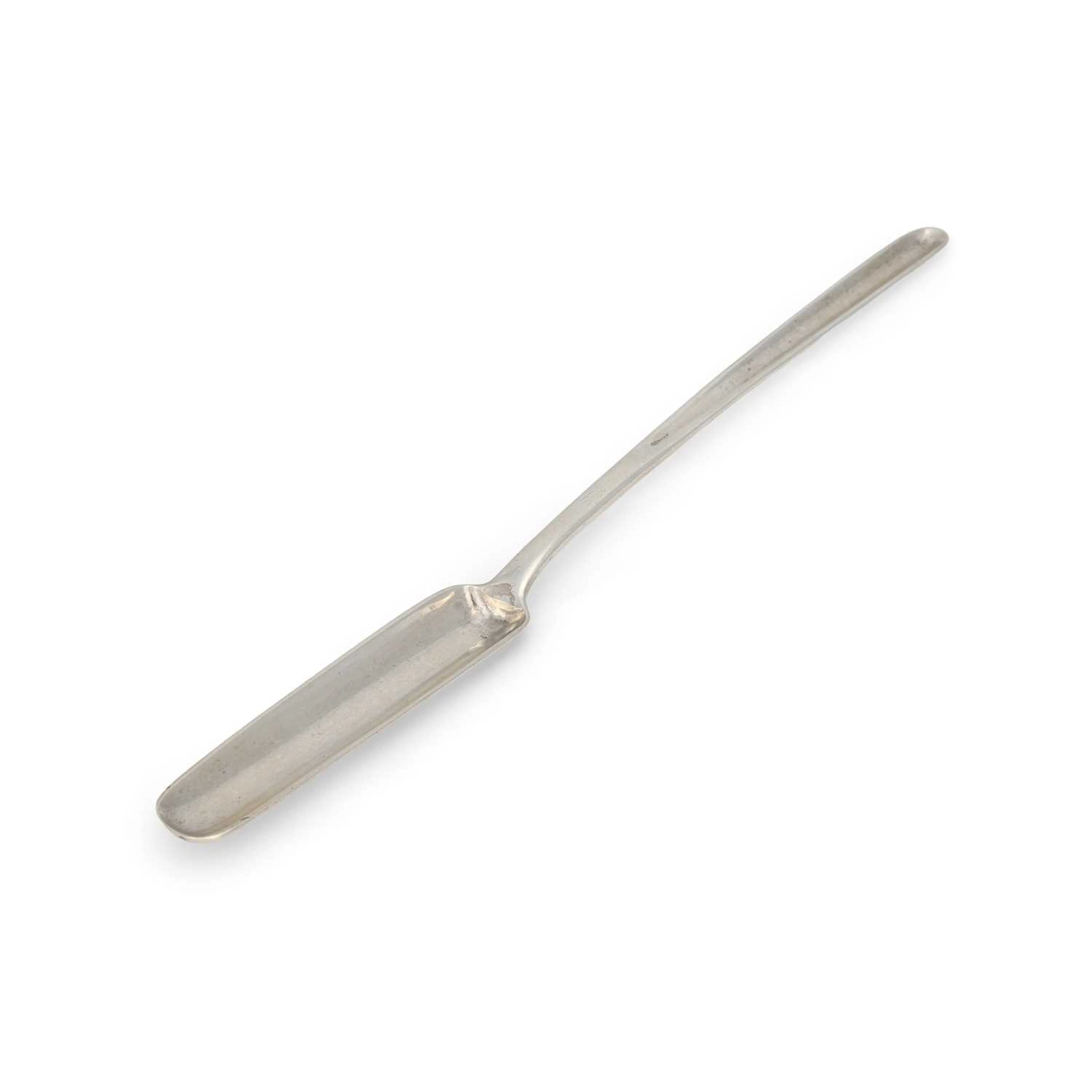 A GEORGE III SILVER MARROW SCOOP