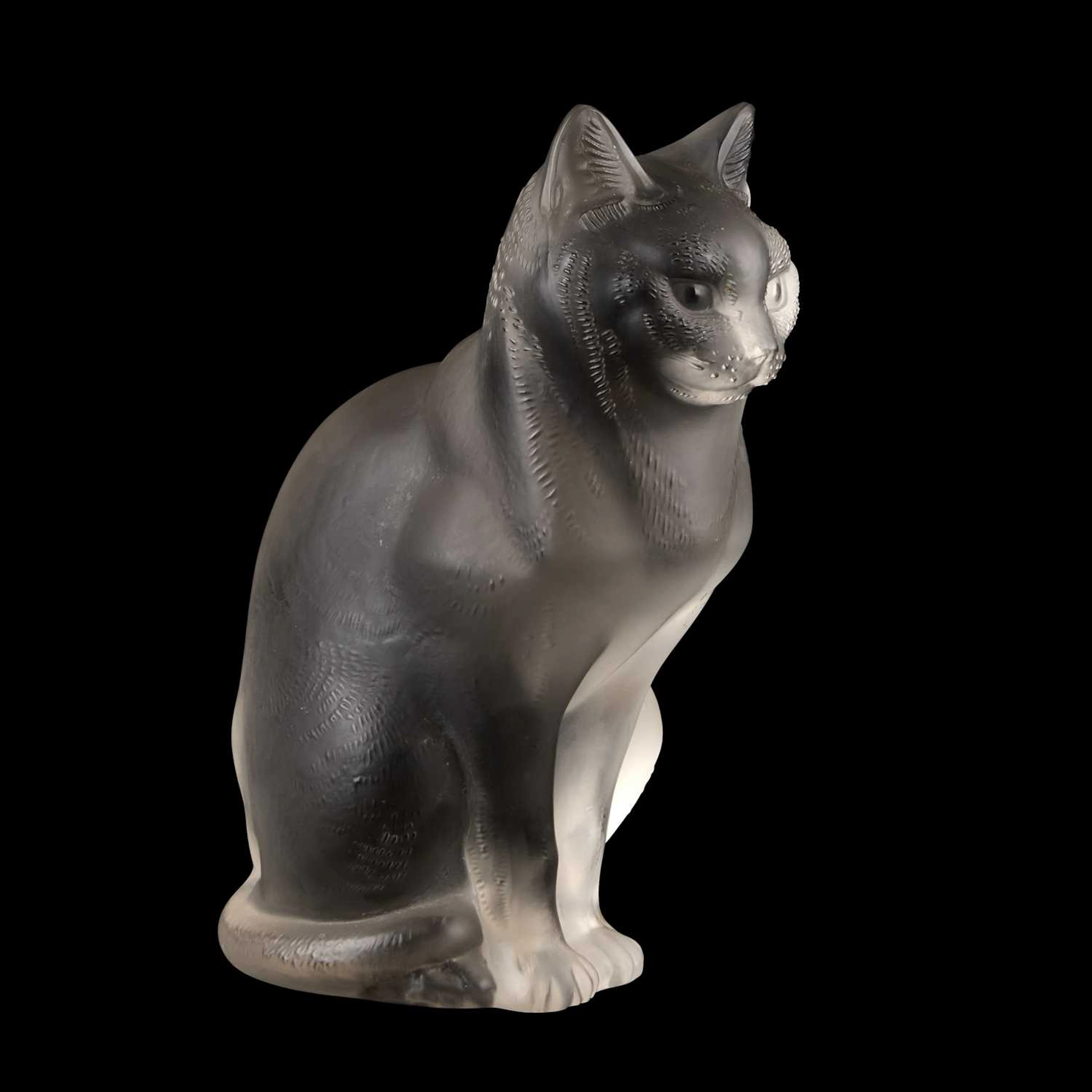 RENÉ LALIQUE (FRENCH, 1860–1945), A RARE 'CHAT ASSIS' SCULPTURE