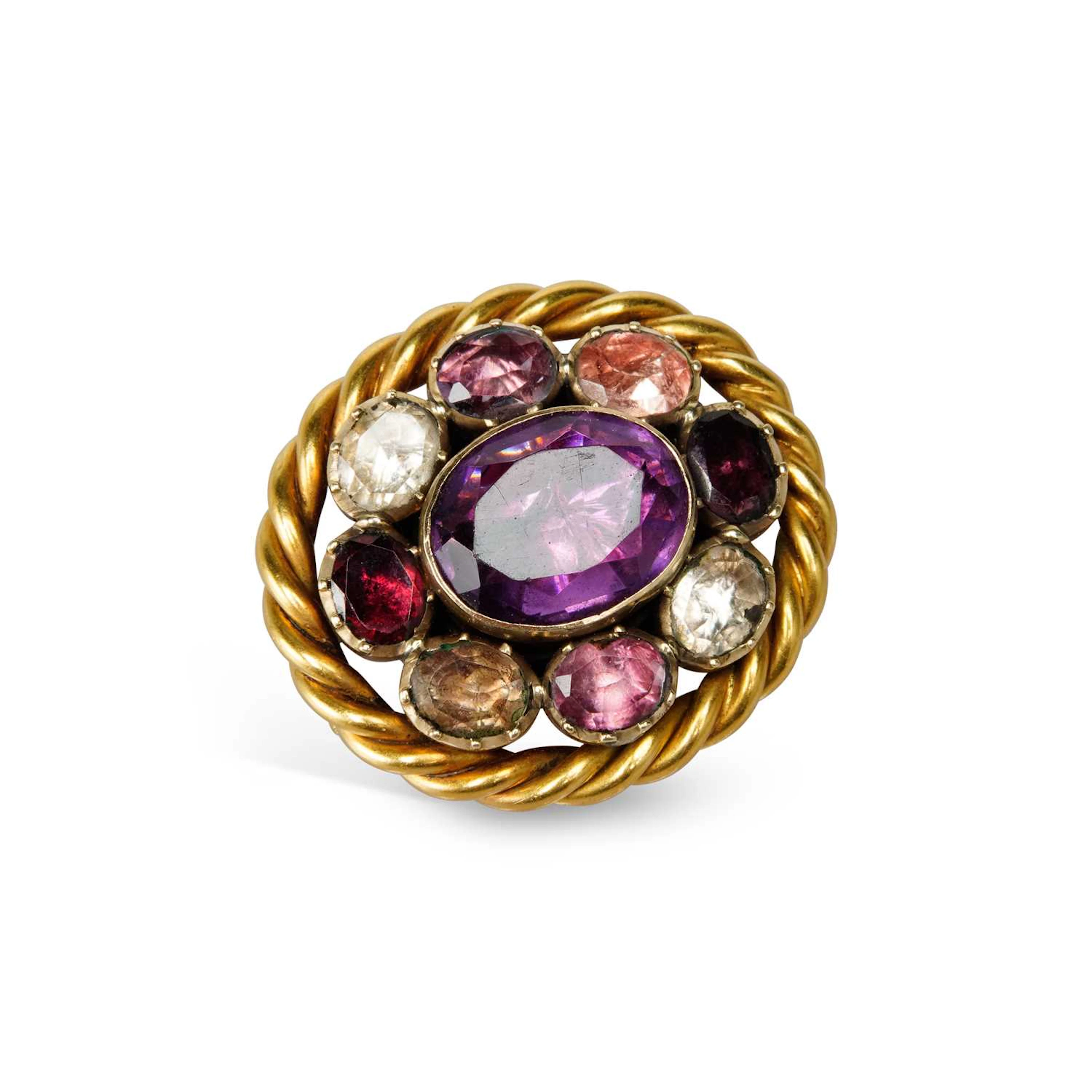 A VICTORIAN CLUSTER BROOCH