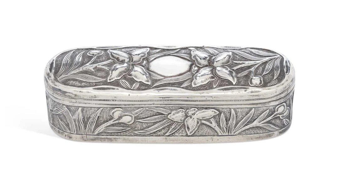 AN INDIAN SILVER ART NOUVEAU BOX