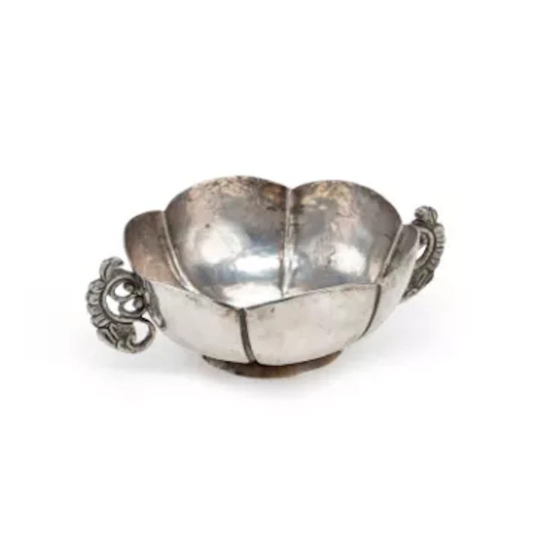 A MEXICAN SILVER TWIN-HANDLE BOWL