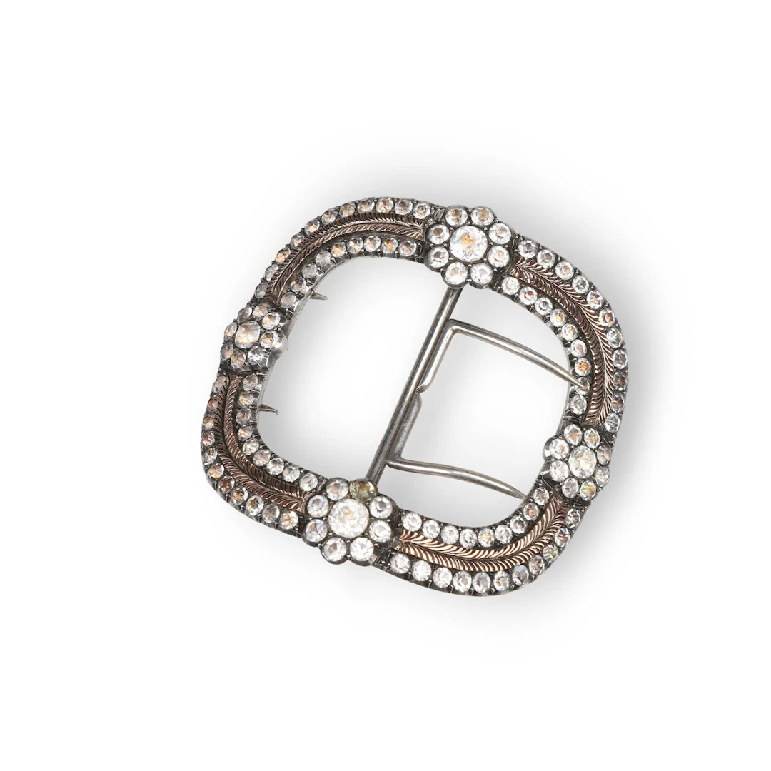 A FRENCH PASTE-SET SILVER SHOE BUCKLE
