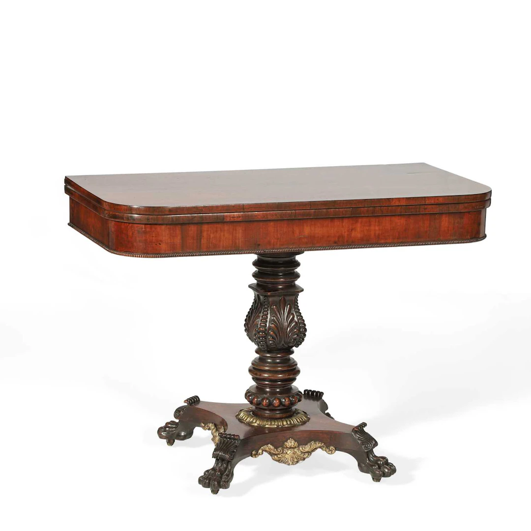 A WILLIAM IV ROSEWOOD TEA TABLE